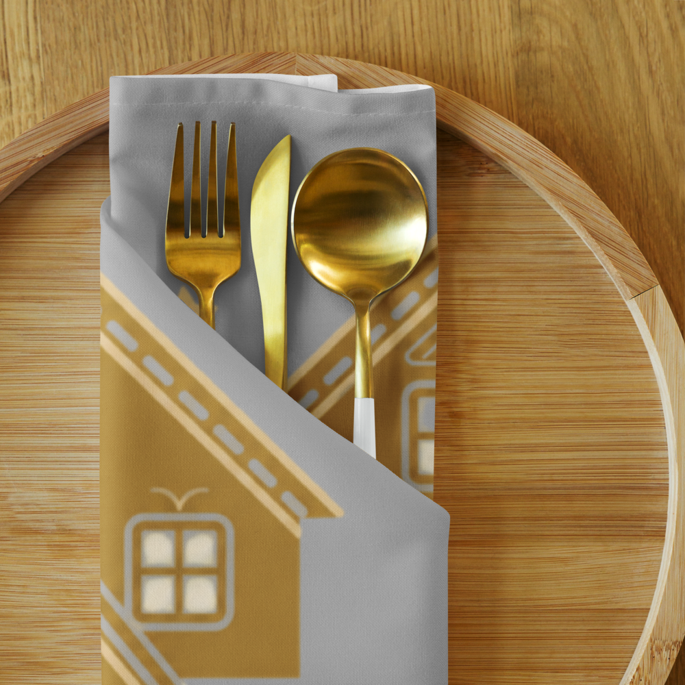 A very Canine Christmas | Cloth Napkin Set of 4 Silver, Gold and Cream