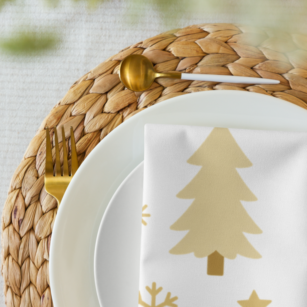 A very Canine Christmas | Cloth Napkin Set of 4 White and Gold